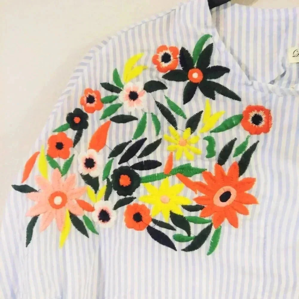 Dygarni Embroidered Striped Top - Picture 4 of 7